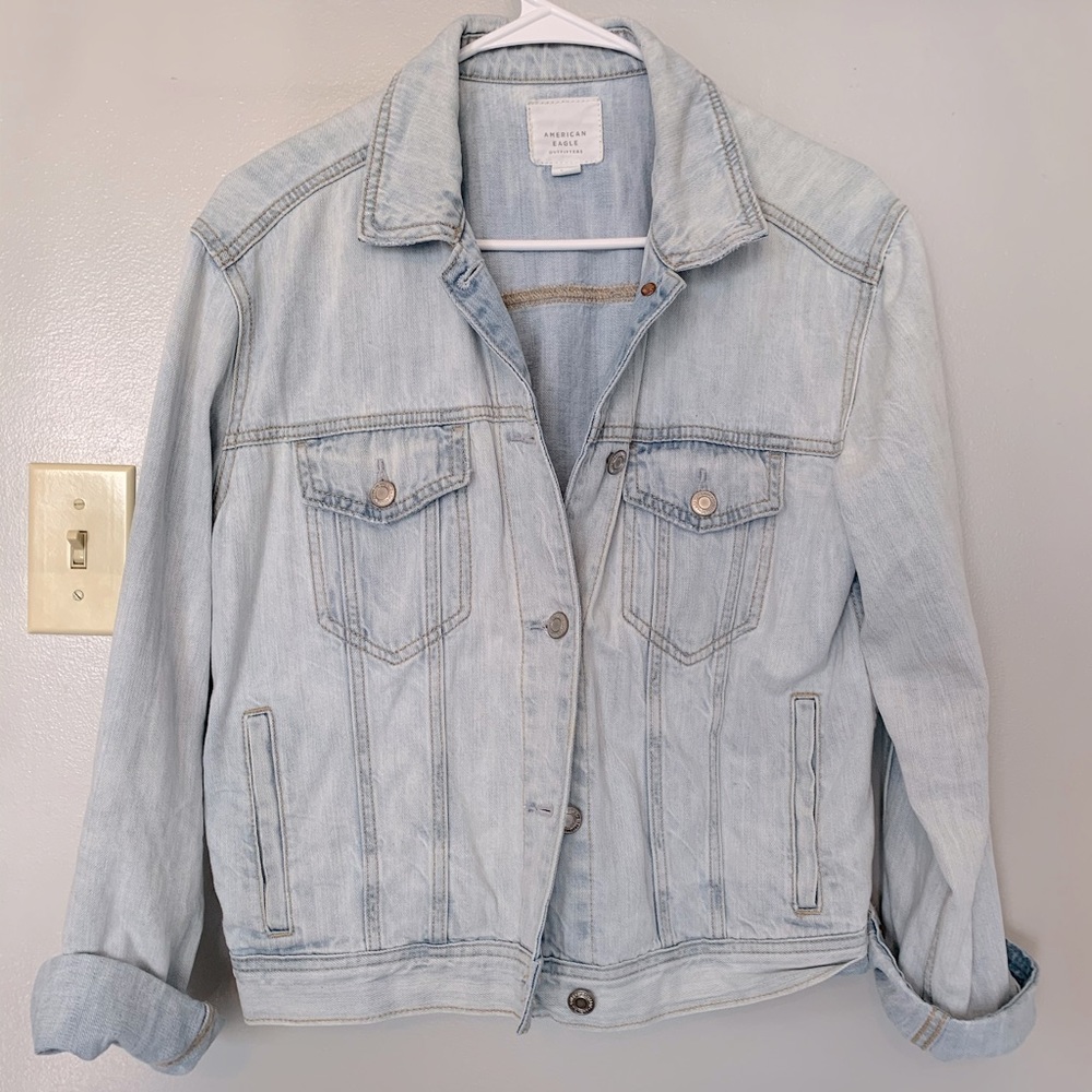 American Eagle, light wash denim jacket
